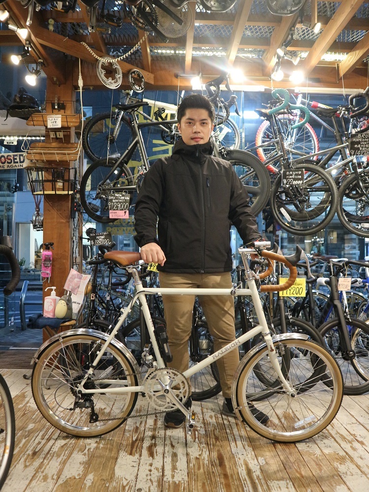 11月30日 渋谷 原宿 の自転車屋 FLAME bike前です_e0188759_18521915.jpg