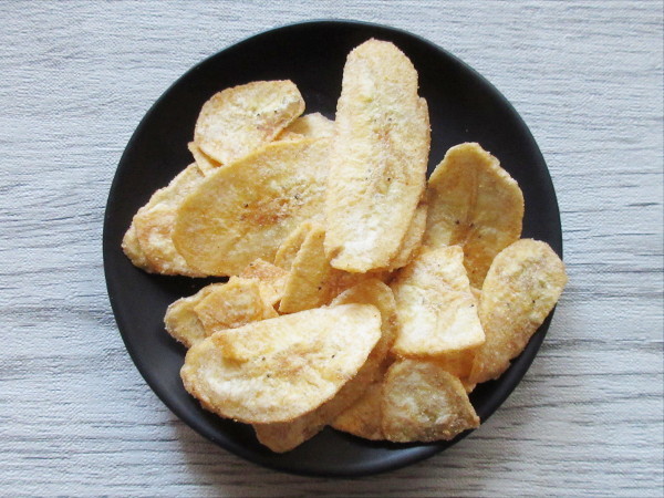 Banana Joe Chips Hickory BBQ(バナナジョー ヒッコリーBBQ味)_c0152767_12593857.jpg