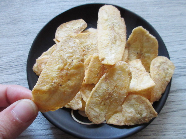Banana Joe Chips Hickory BBQ(バナナジョー ヒッコリーBBQ味)_c0152767_13015281.jpg