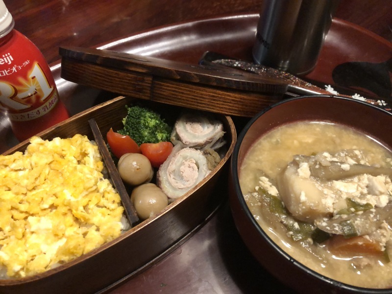 師走 100本の薔薇_a0129492_07314984.jpeg