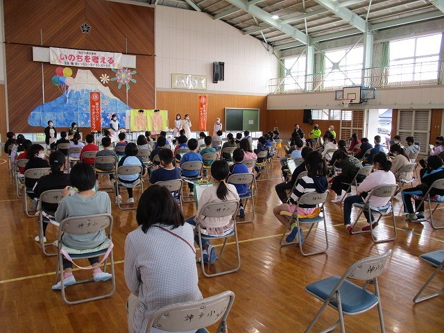 私自身がドキドキ、赤くなるような性教育授業 富士マウントライオンズクラブの青少年育成事業「いのちを考える」_f0141310_07193520.jpg