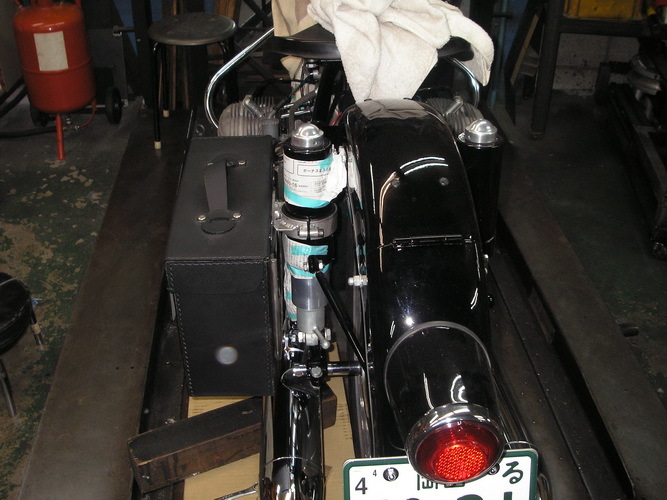 BMW R50/2 軽整備とサイドバックの取り付け_e0218639_16191092.jpg