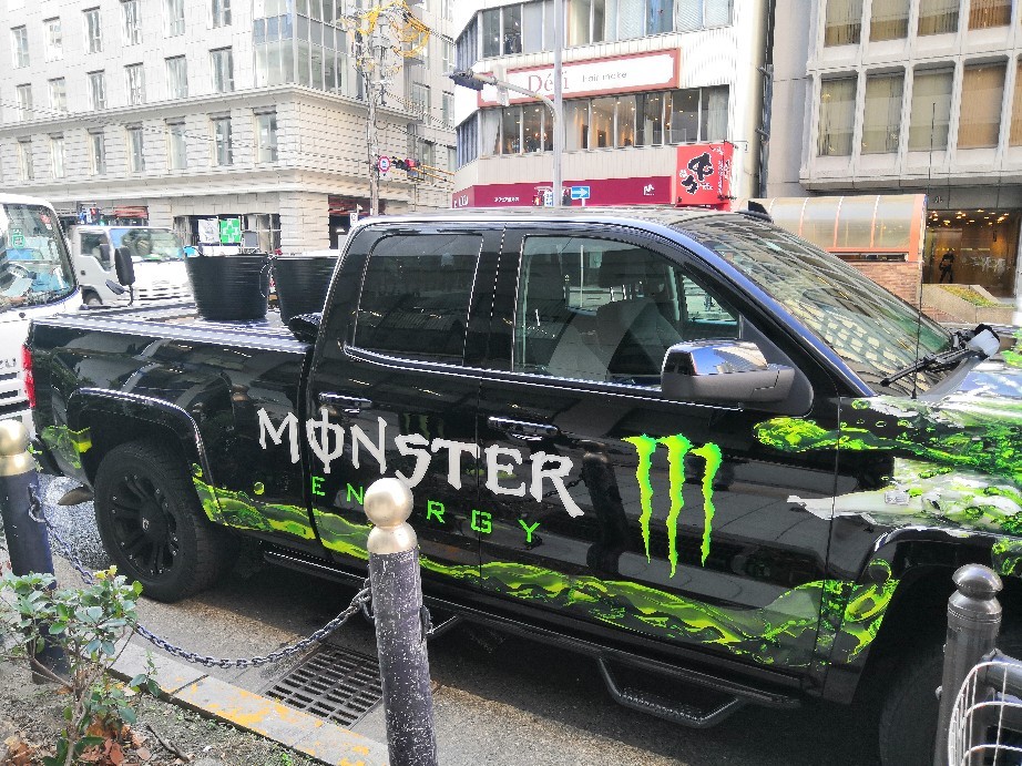 モンスターエナジートラック モンスターエナジートラック
