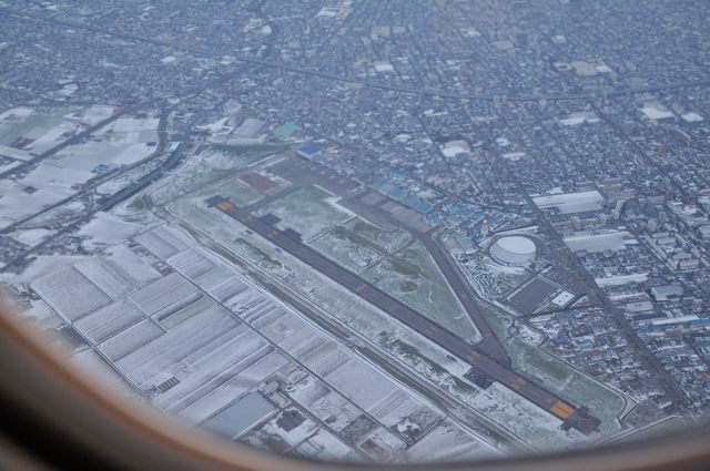 札幌丘珠空港をひとめぐり_c0081462_22082983.jpg