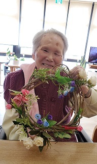 *季節のリース作りました*_f0364263_23415106.jpg