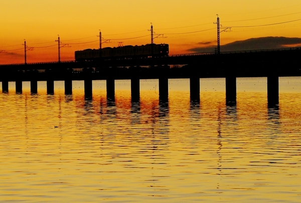 9系北浦橋梁の夕景 ステラ 9系北浦橋梁の夕景 ステラ