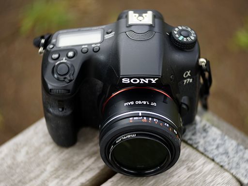 特殊レンズ・スーパーマニアックス(51)SONYエントリーレンズ 特殊レンズ・スーパーマニアックス(51)SONYエントリーレンズ
