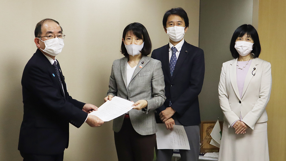 共産党都議団が都に緊急申し入れ_b0190576_00580947.jpg