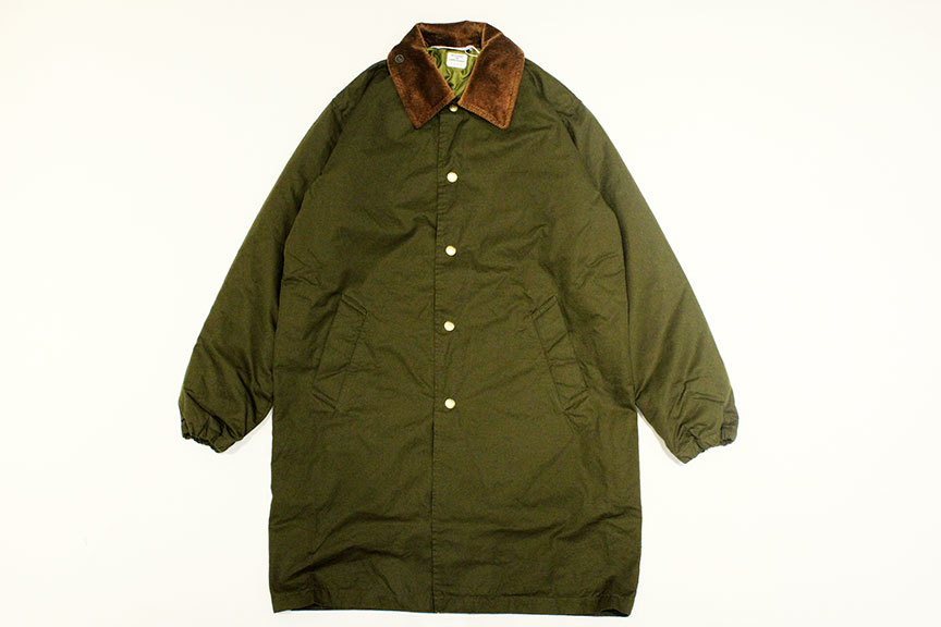 Necessary or Unnecessary \" COACH COAT LIGHT \"_b0122806_13492308.jpg