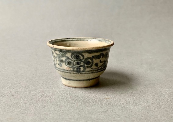 骨董品 時代物 青華染付 安南盃 酒盃 箱付き 骨董品 時代物 青華染付