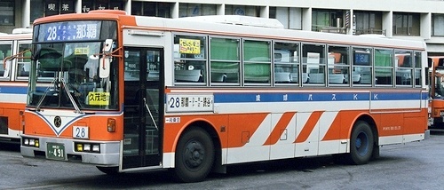 琉球バスの富士7E・7B　自社発注車_e0030537_22464831.jpg