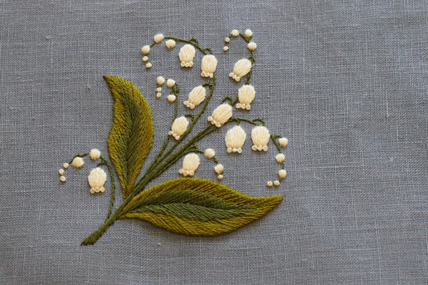 スズランの刺繍 植物刺繍図鑑より フェルタート R オフフープ R 立体刺繍作家pienisieniのブログ