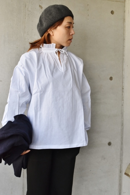 No Collar SHORT JKT 英国製 レディース_d0152280_15224708.jpg