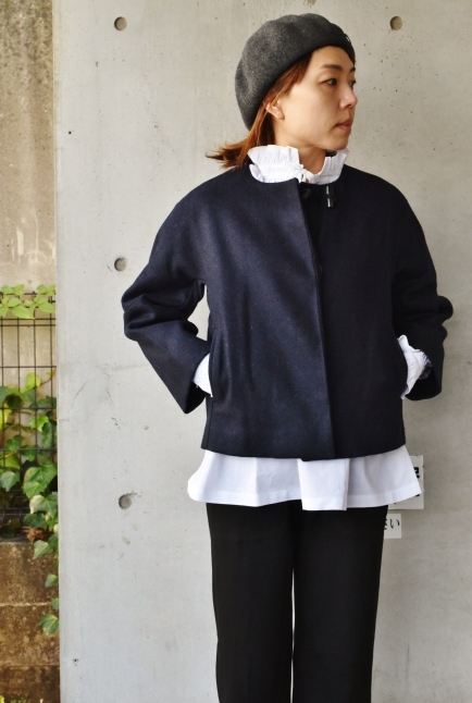 No Collar SHORT JKT 英国製 レディース_d0152280_15244185.jpg