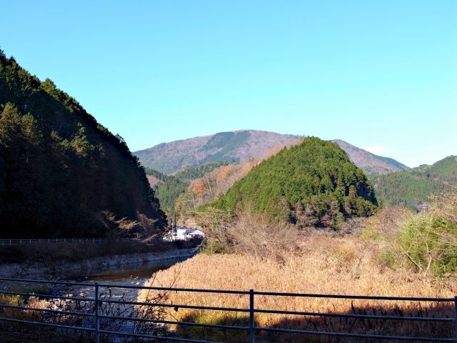 大佐山で犬になつかれる の巻 岡山ジャンク倶楽部 大佐山で犬になつかれる の巻 岡山ジャンク倶楽部
