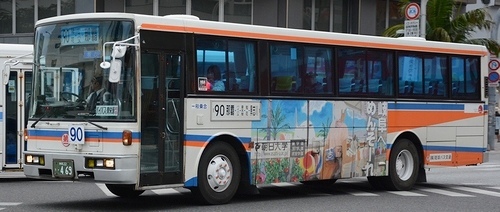 琉球バスの富士7E・7B　自社発注車_e0030537_00433208.jpg