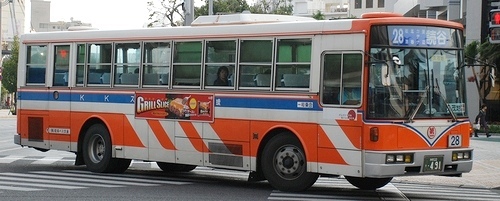 琉球バスの富士7E・7B　自社発注車_e0030537_00485856.jpg