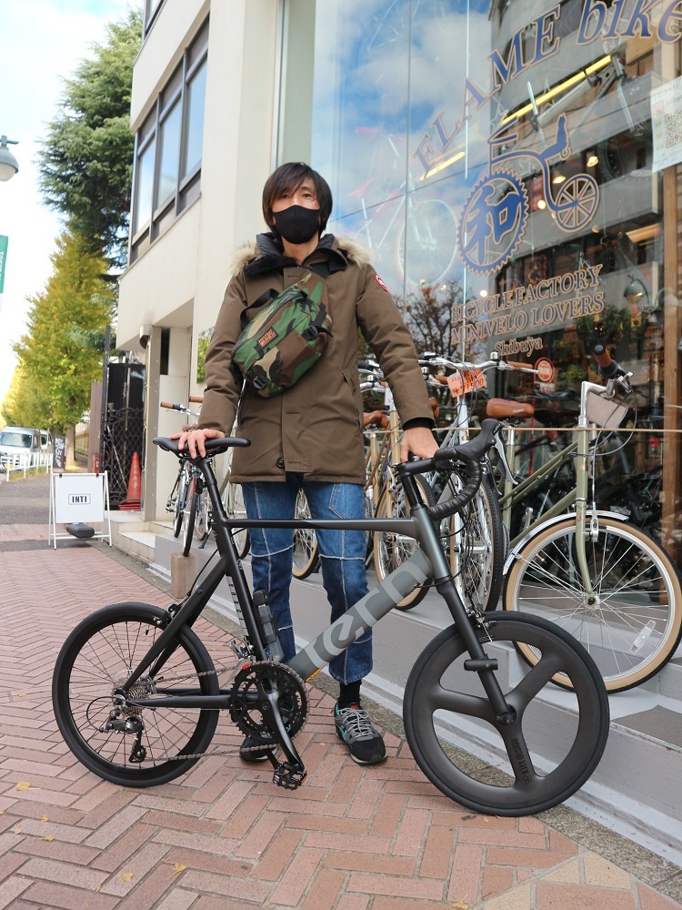 12月6日 渋谷 原宿 の自転車屋 FLAME bike前です_e0188759_17593960.jpg
