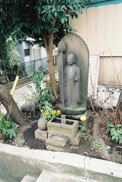 2021/3/24【伝承からオカルトまで】幽霊地蔵、お化け地蔵、歩く地蔵・・・【こわいものから巨大なものまで】_b0116271_22590461.jpg