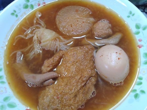 12/7 ヱビスビール、紀文赤からおでん、マッシュルームカルパッチョ、カレー丼@自宅_b0042308_23164338.jpg