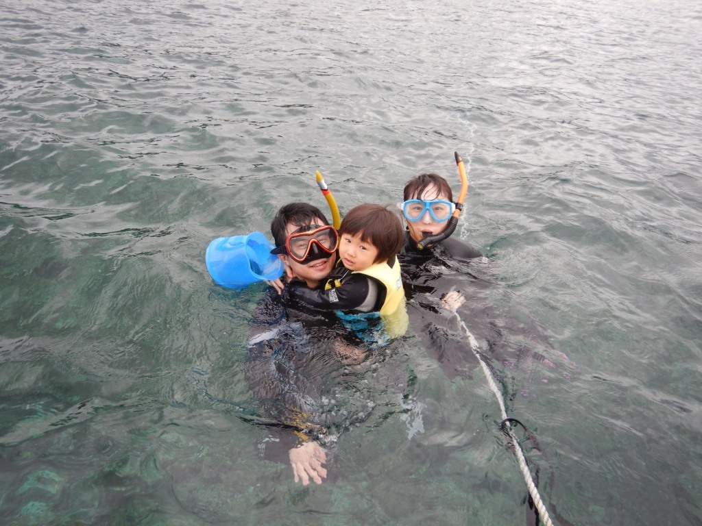 家族で海を楽しむ~♪_a0189838_16530246.jpg