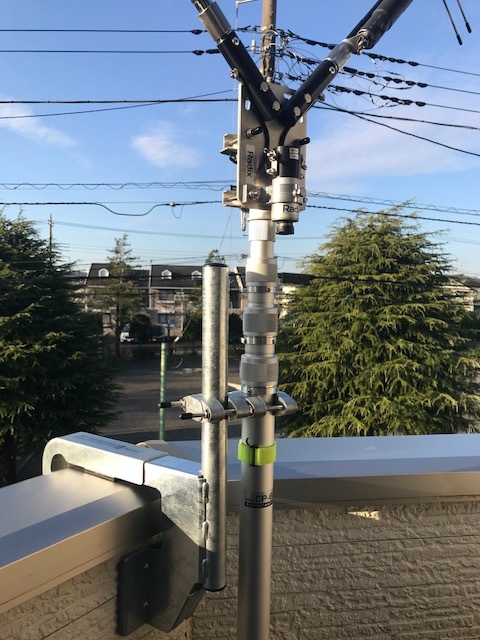 ベランダにアンテナ用手すり増設 やりすぎ バカ一代 ベランダにアンテナ用手すり増設 やりすぎ バカ一代