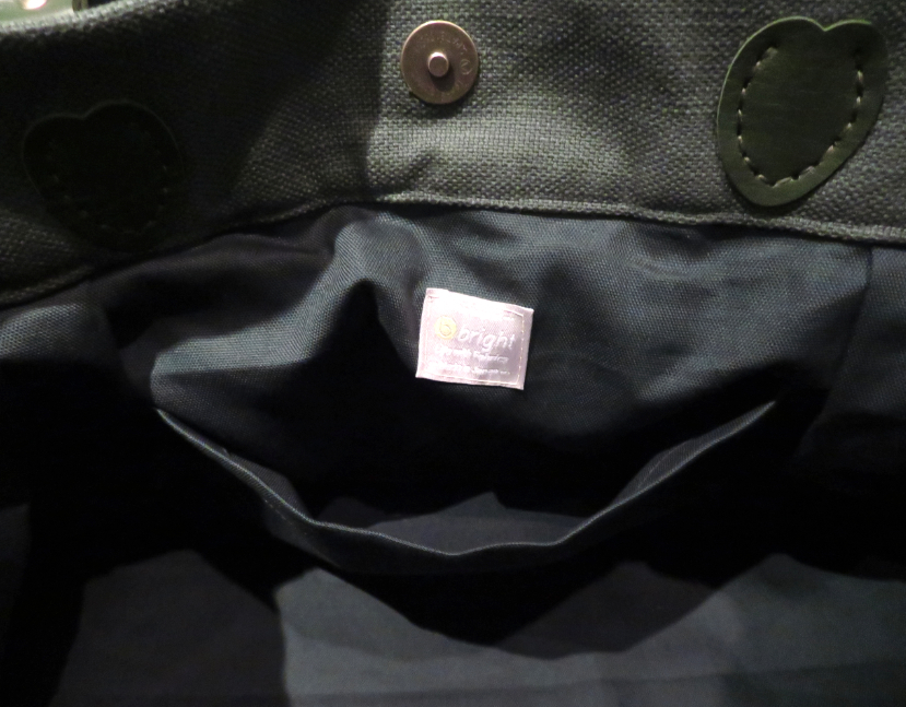 モリスのバッグ『ミスルトゥ エンブロイダリー』のオーダー製作承りました　モリス正規販売店のブライト_c0157866_19300010.jpg