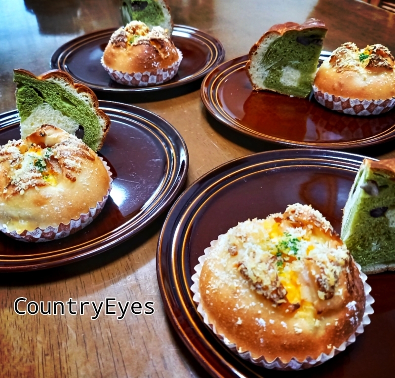 抹茶編み込みパンとゆで卵パン Country Eyes おうちごパンとおやつのこと 抹茶編み込みパンとゆで卵パン Country Eyes おうちごパンとおやつのこと