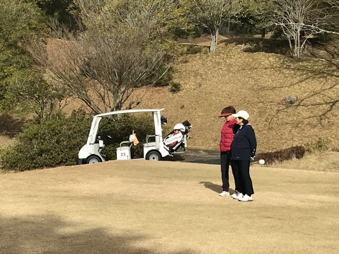 🏌️♂️プレーヤー3人合わせて215歳_b0100062_17544306.jpeg