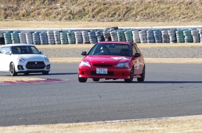 私的ブログ…サーキットは難しい…編^_^_d0132688_18513447.jpg