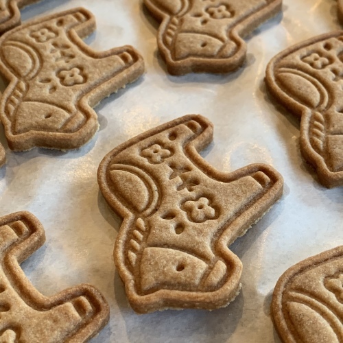 スペキュロス イメージはベルギー伝統のクリスマス菓子_a0134394_05322908.jpeg