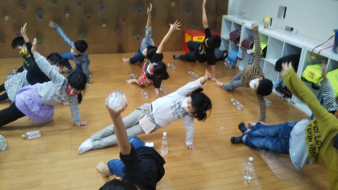 【Dance Lesson】11月18日　「ダンス教室」_f0225094_19335785.jpg