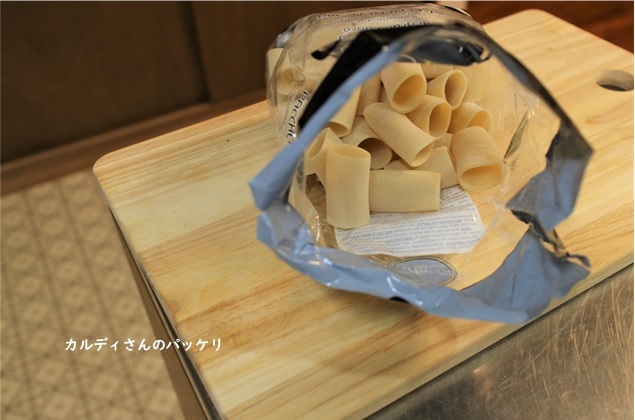 白菜と海老とパッケリのクリーム煮_e0343145_23220095.jpg
