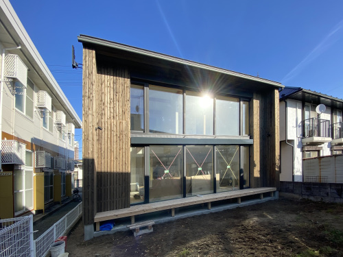 Q1住宅l3t3秋田東通 カーテンウォールのpsinstall 家づくり西方設計 Q1住宅l3t3秋田東通 カーテンウォールのpsinstall 家づくり西方設計