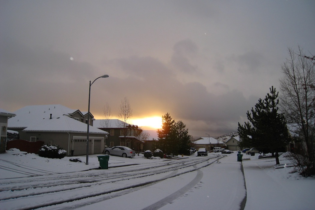 Snowy Sunrise_a0397115_19475237.jpg