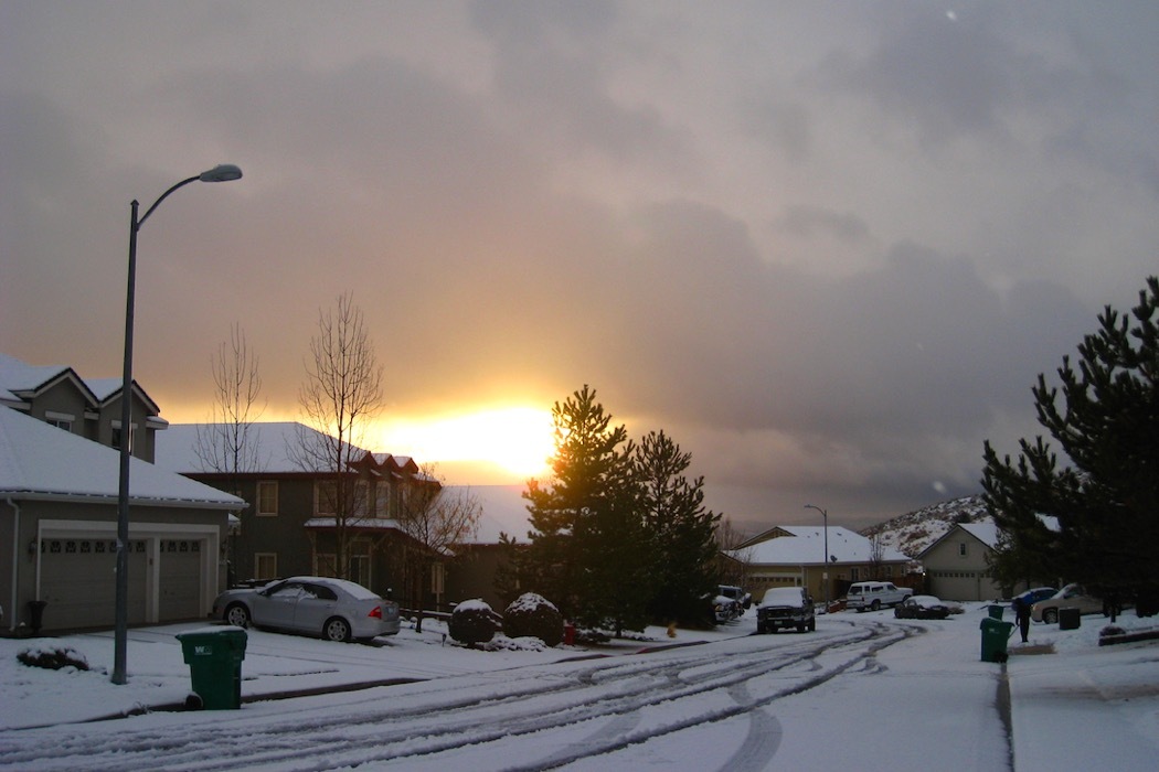 Snowy Sunrise_a0397115_19481207.jpg