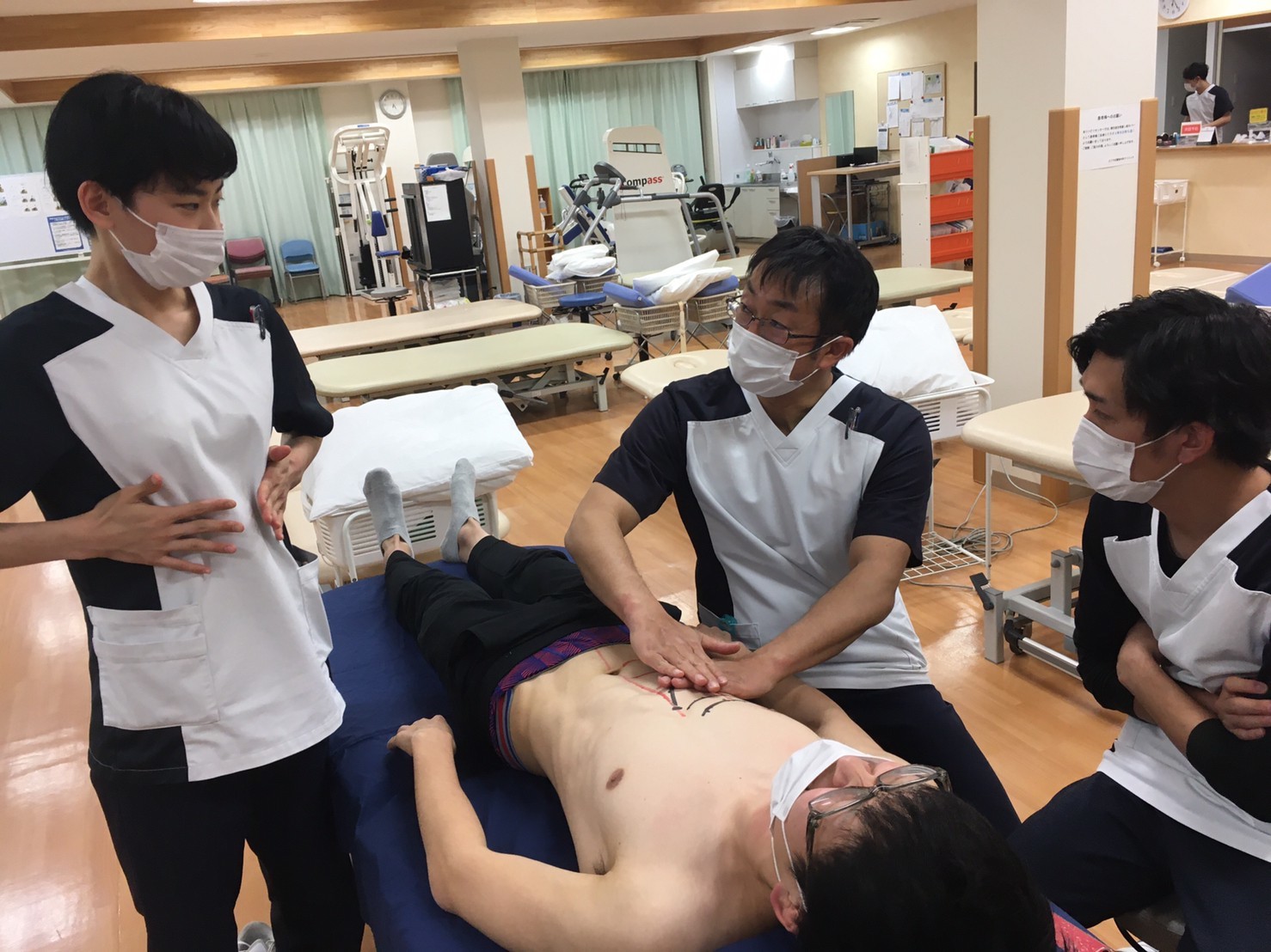 第185回TOC体表解剖勉強会|腹直筋の触察_b0329026_22504929.jpg