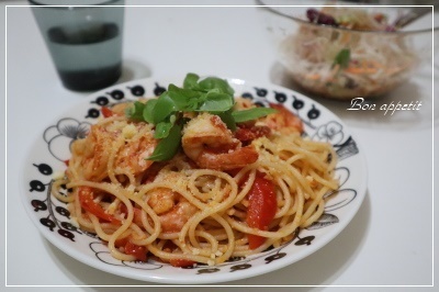エビとパプリカのトマトソースパスタ Bon Appetit エビとパプリカのトマトソースパスタ Bon Appetit