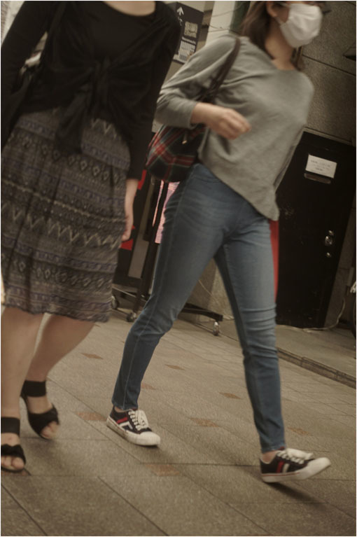 2204 包容感(2020年5月8日エルマー50mmF3.5奈良町をやんわりと包み込み)_b0226423_21501755.jpg