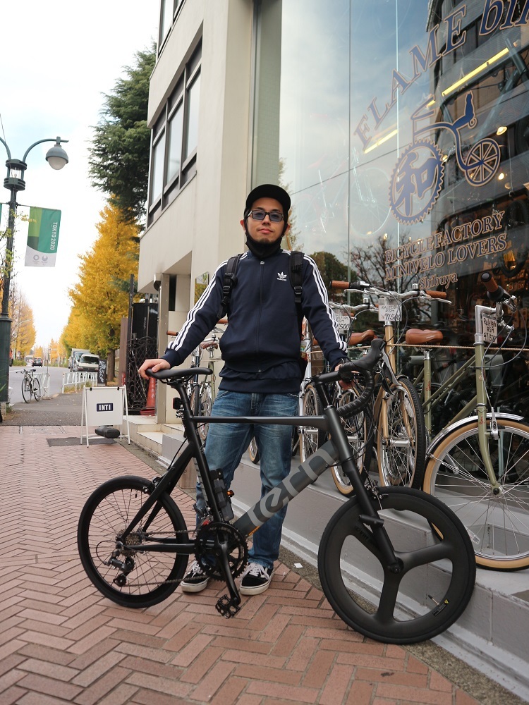 12月12日　渋谷　原宿　の自転車屋　FLAME bike前です_e0188759_18015774.jpg