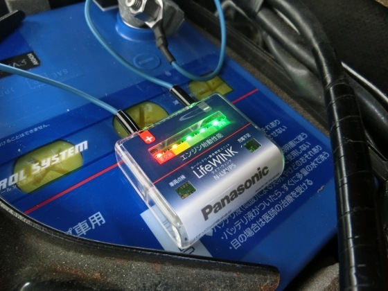 12月12日「バッテリーの日」にアテンザのバッテリー交換・パナ「CAOS Q-100」_e0045768_22494017.jpg