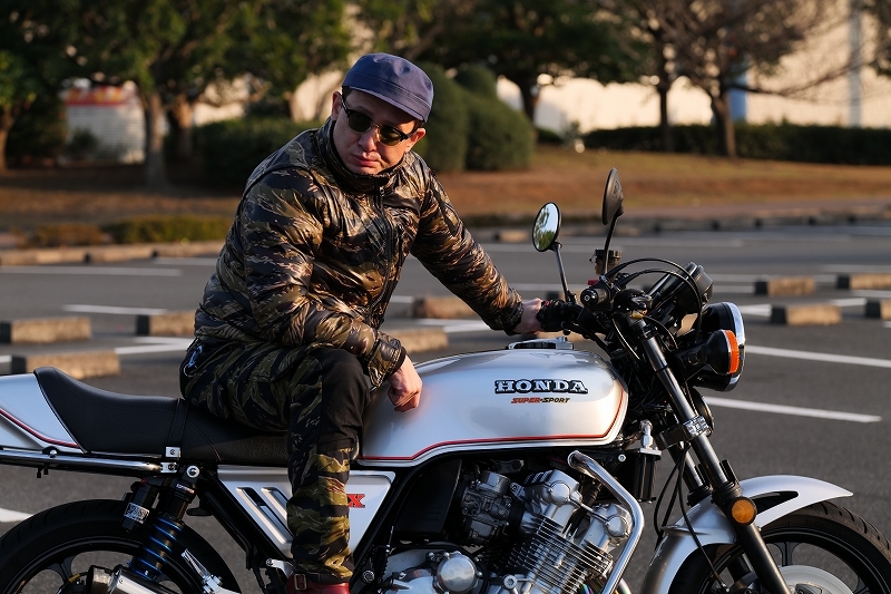 Katachi HONDA CBX 空冷6気筒_f0050534_08100601.jpg