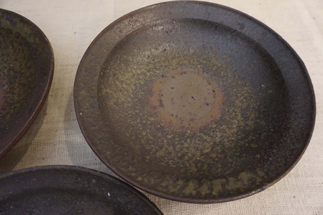 上野剛児さんの焼き締め皿届きました_b0132442_18024675.jpeg