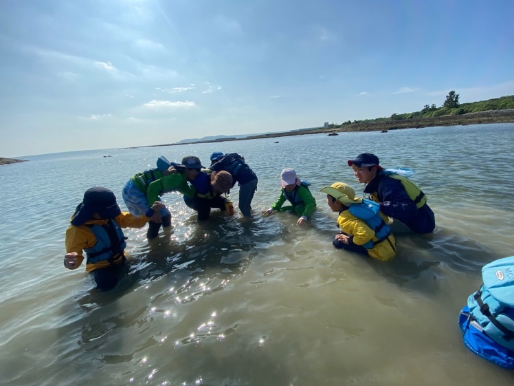 ネコクラブC-08◆冬の野遊びと海遊びキャンプ〔2日目〕12月、今年最後のガッツリ海遊び。丸一日、中城村の海で、SUPを満喫しました。それにしてもいい天気だった〜!_d0363878_20593460.jpg