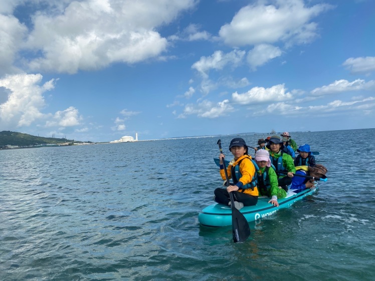 ネコクラブC-08◆冬の野遊びと海遊びキャンプ〔2日目〕12月、今年最後のガッツリ海遊び。丸一日、中城村の海で、SUPを満喫しました。それにしてもいい天気だった〜!_d0363878_21054582.jpg