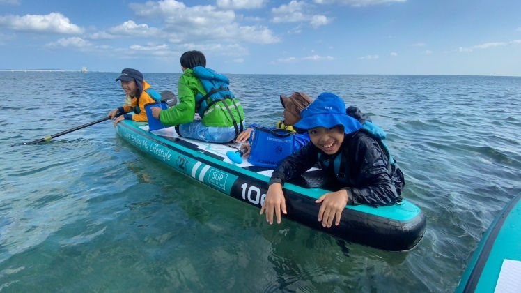 ネコクラブC-08◆冬の野遊びと海遊びキャンプ〔2日目〕12月、今年最後のガッツリ海遊び。丸一日、中城村の海で、SUPを満喫しました。それにしてもいい天気だった〜!_d0363878_21063950.jpg