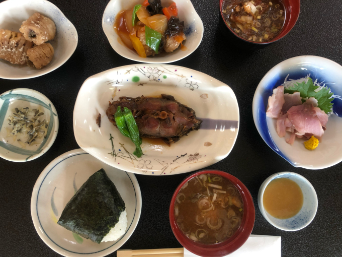 牧小5年生のコイ料理体験_d0182179_08401263.jpg