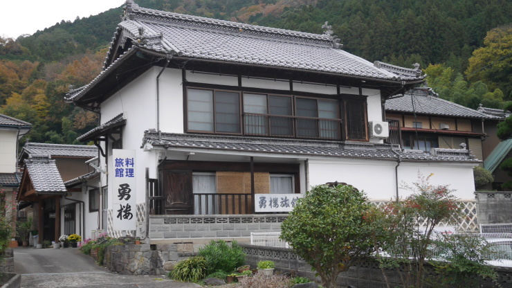 刻み煙草商時代の豪勢なしつらえも残るー徳島井川町・勇楼旅館_a0385880_18094546.jpg