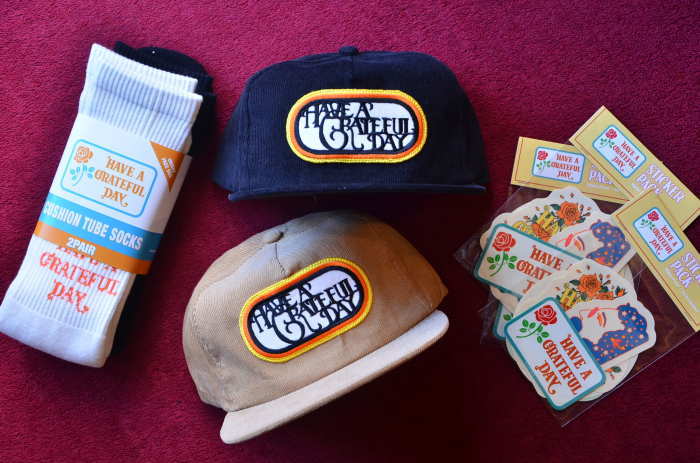 \"HAVE A GRATEFUL DAY\"再入荷!!_c0167336_15240085.jpg