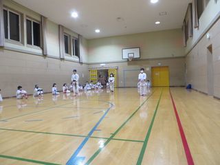 火曜日空手 西町教室 稽古納め!_c0118332_22123674.jpg